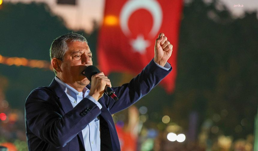 Özgür Özel’den İzmir’e “mucize” vurgusu