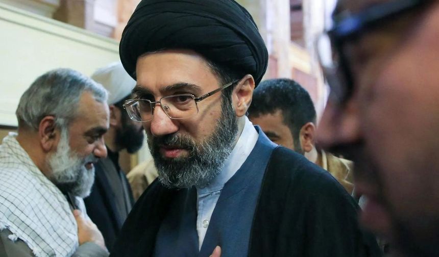 Hamaney'den uzun aranın ardından dikkat çeken açıklama