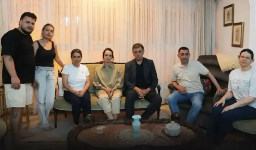 Yetişkin ailesine dayanışma ziyareti