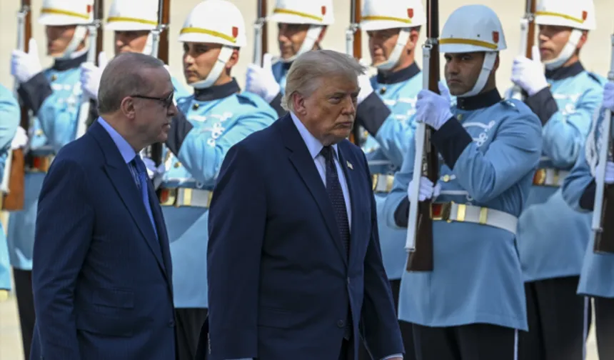 Beştepe’de Trump’a Devlet Töreni: İstiklal Marşı’nda Hazır Ola Geçti, Türkçe Selam Verdi