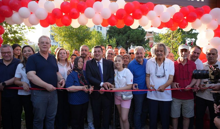 Torbalı’da Hüseyin Yılmaz Meydanı ve Sokak Lezzetleri Alanı açıldı
