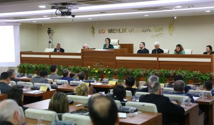 Karabağlar'da YENİ Parti hareketliliği: 16 meclis üyesinin geçiş kararı aldığı iddiası