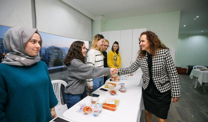 Karşıyaka Belediyesi’nin kız öğrenci yurdu yeni döneme hazır