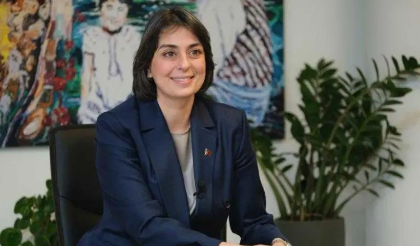 Tutuklu Üsküdar Belediye Başkanı Sinem Dedetaş görevden uzaklaştırıldı