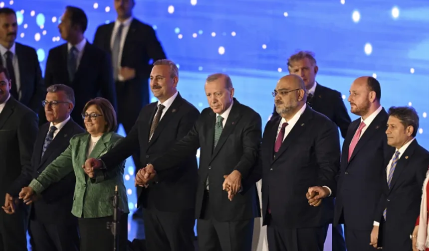 AK Parti'ye 3 yeni katılım