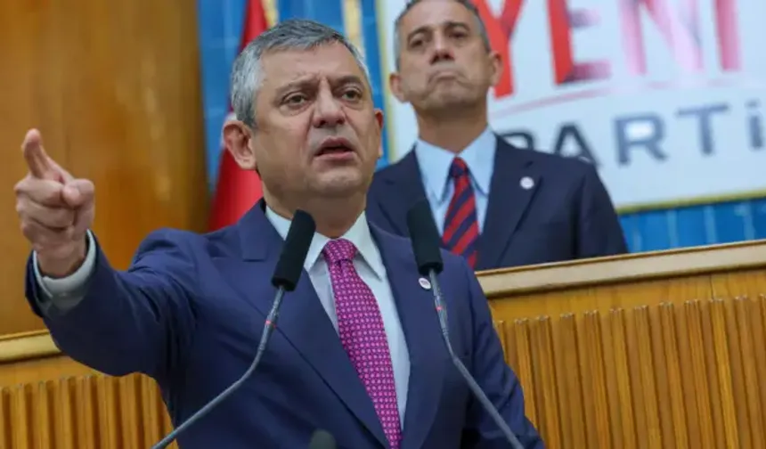 Özgür Özel'den Avrupa'ya demokrasi çağrısı