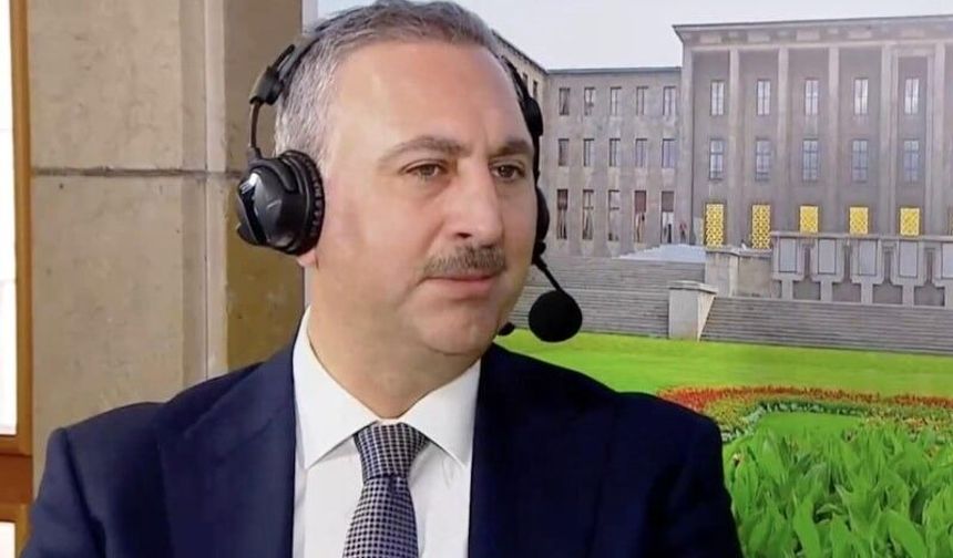 Abdulhamit Gül, terörün maliyetini değerlendirdi