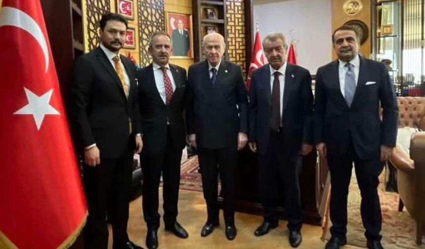 Bahçeli görüşmesinde Kürtçe çeviri krizi: Açıklama geldi