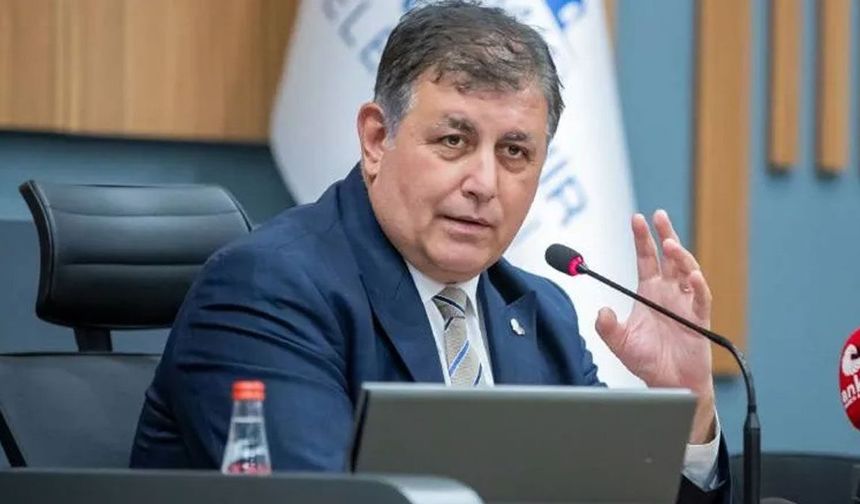 Cemil Tugay CHP ve YENİ Parti gruplarından çıktı