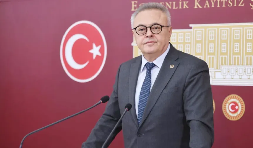 Karaoba: Asıl tartışılması gereken Uşak'ın geleceği