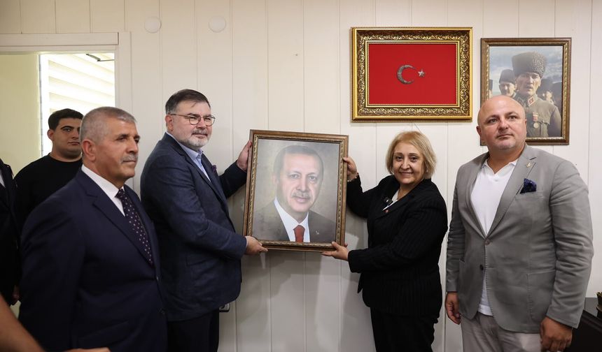 Menderes’te yeni dönem: “Bizim işimiz çalışmak”