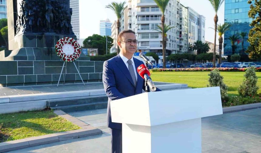 İzmir’de yeni eğitim öğretim yılı törenle başladı