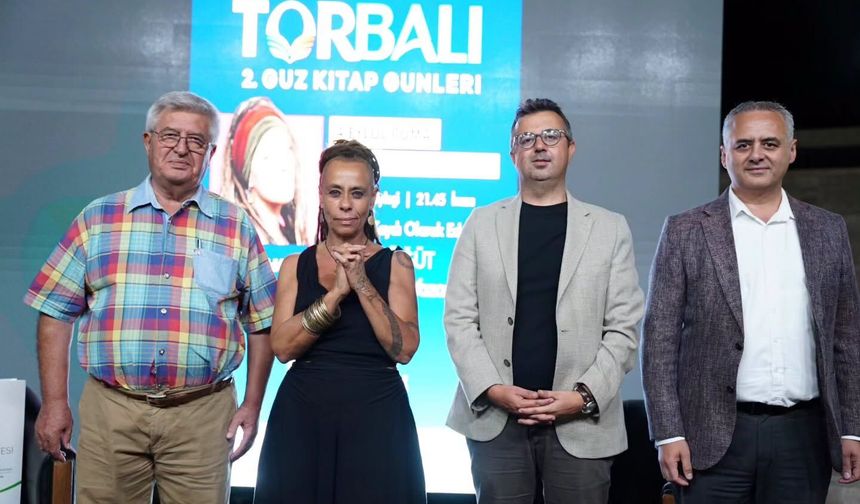 Torbalı Güz Kitap Günleri’nde 5. gün: Edebiyat, söyleşi ve atölyeler