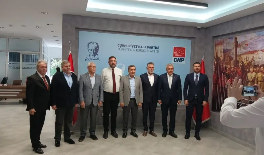 Gümrükçü’den 7 eski belediye başkanıyla toplantı