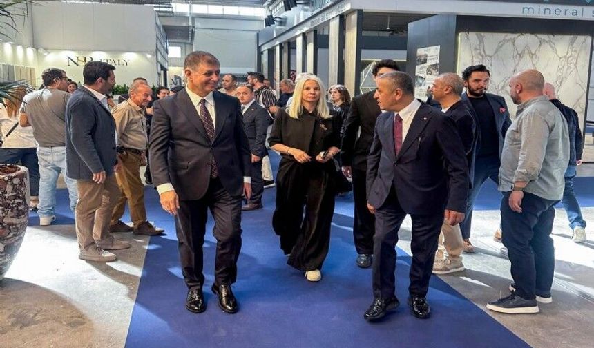 Tugay’dan Verona’da Marble İzmir temasları