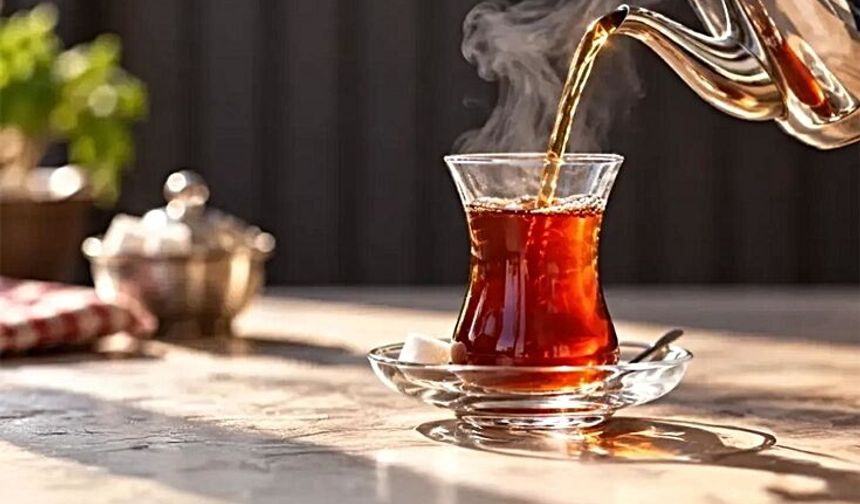 Çok sıcak çay ve kahve kanser riskini artırıyor