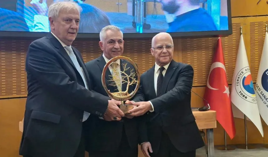 EBSO’da Mustafa Kalyoncu’ya alkışlarla veda