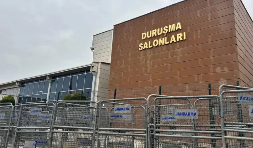 İBB Davası'nda 2 tahliye kararı sanık yakınlarını hayal kırıklığına uğrattı