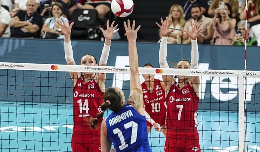 Filenin Sultanları Azerbaycan'ı 3-0 yendi
