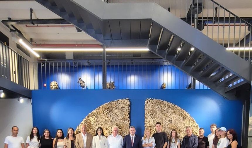 İzmir’de gençler UNESCO ve kültürel mirası konuştu