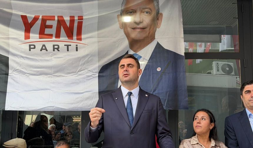 YENİ Parti Kiraz’da ilçe binasını açtı