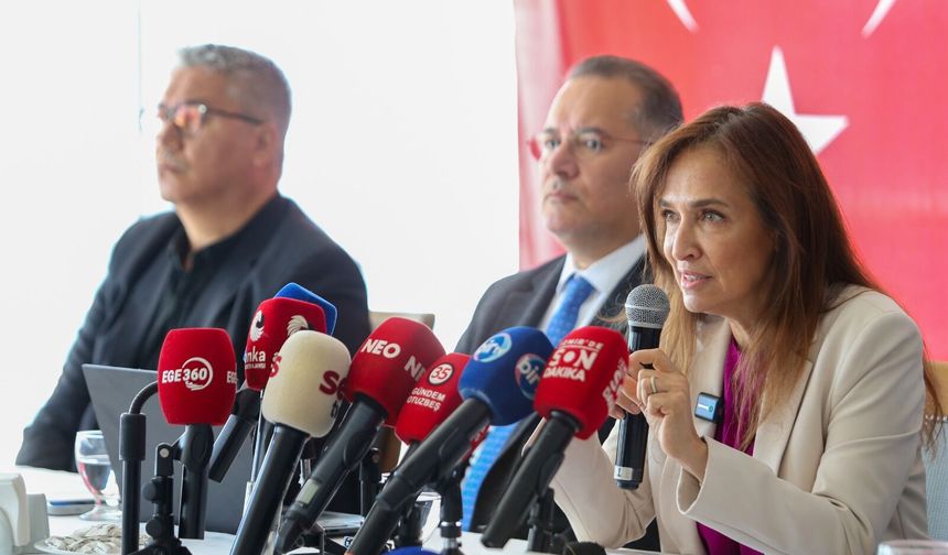 Ünsal’dan billboard açıklaması: “Ayrıcalık istemiyoruz”