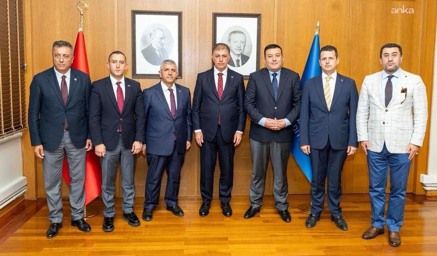 MHP İzmir İl Başkanı Veysel Şahin’den Cemil Tugay’a ziyaret