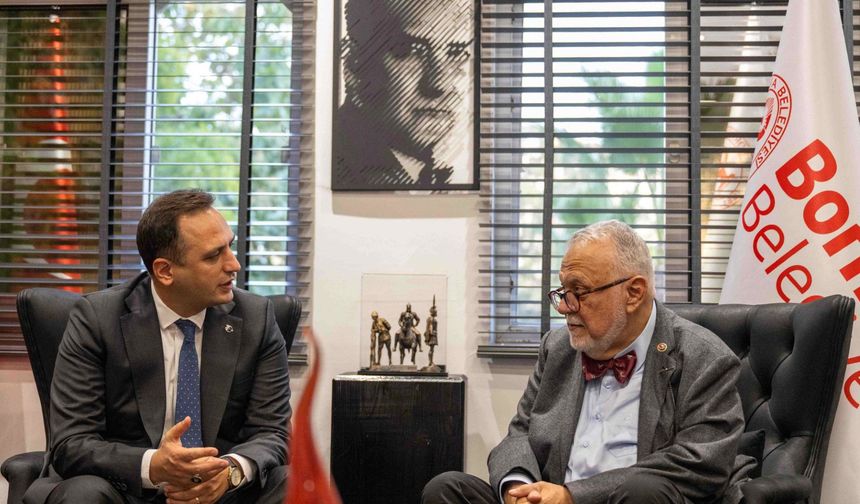 “Taş ve İnsan” sergisi Bornova’da ziyarete açıldı
