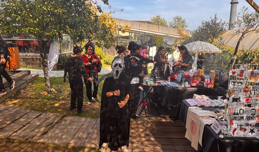 Urla'da çocuklar ve aileler Halloween Fest'de buluşuyor.