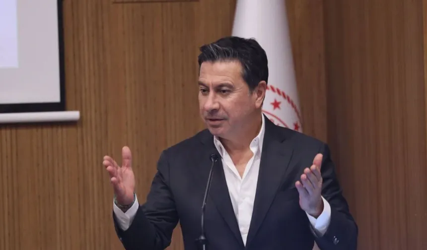 Ahmet Aras kararını açıkladı Bağımsız devam edeceğim..