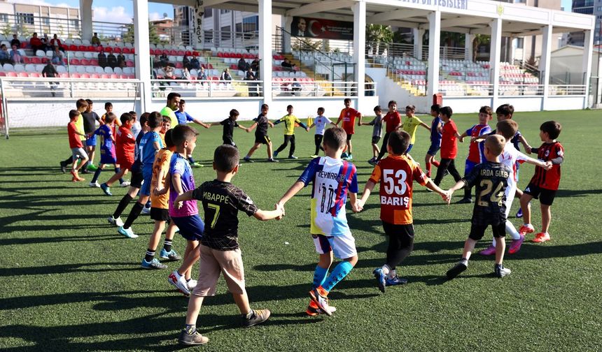 Geleceğin yıldızları Buca’da yetişiyor