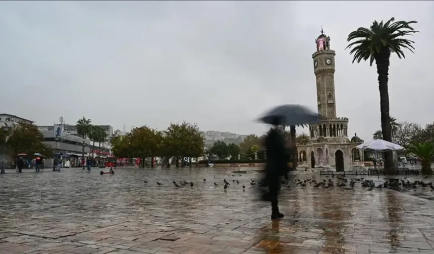 İzmir’de sağanak yağış bekleniyor: İlçe ilçe hava durumu