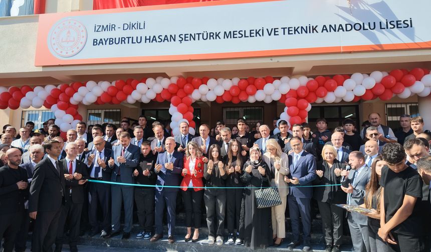 Yaşar Kırkpınar, Bayburtlu Hasan Şentürk MTAL açılışına katıldı