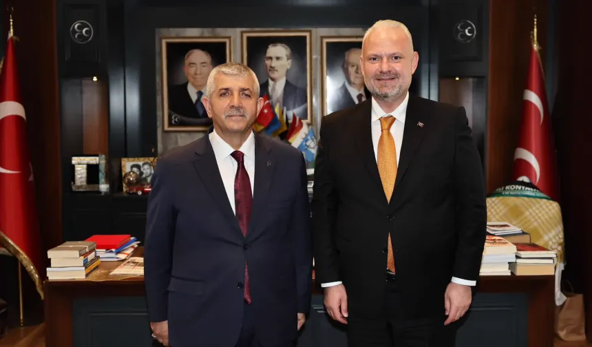 Pehlivan’dan MHP İzmir İl Başkanı Şahin’e hayırlı olsun ziyareti