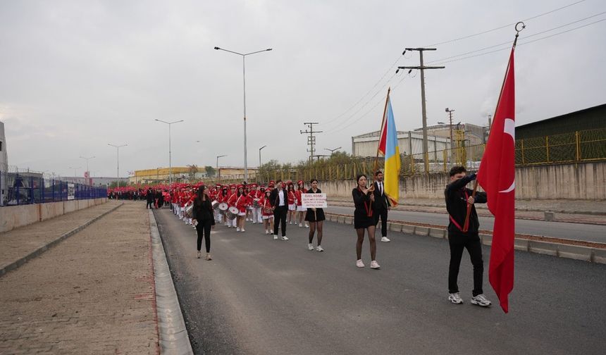 KOSBİ’DE CUMHURİYET COŞKUSU