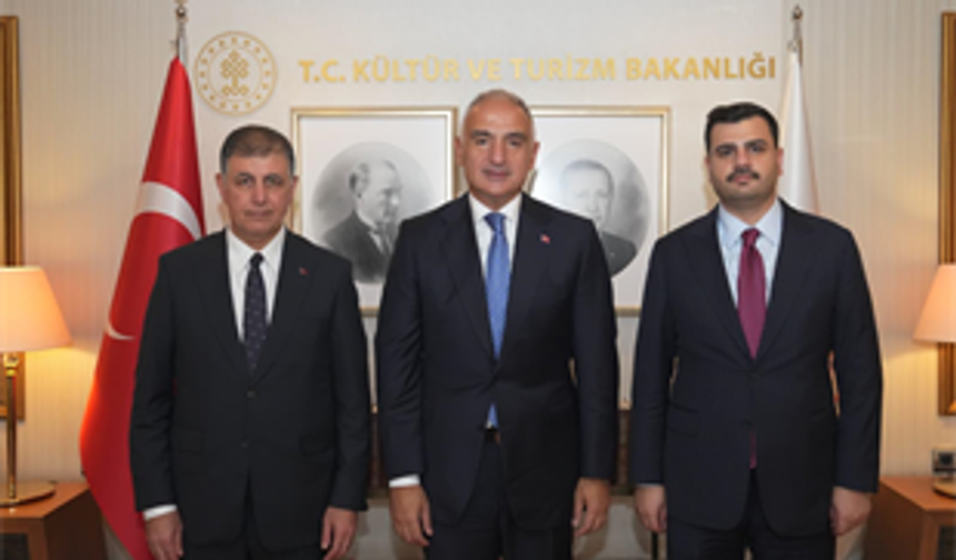 Başkan Tugay’dan İzmir için Ankara’da üst düzey temaslar