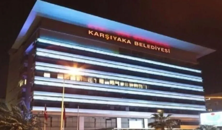 Karşıyaka'da 4 CHP'li meclis üyesi istifa etti