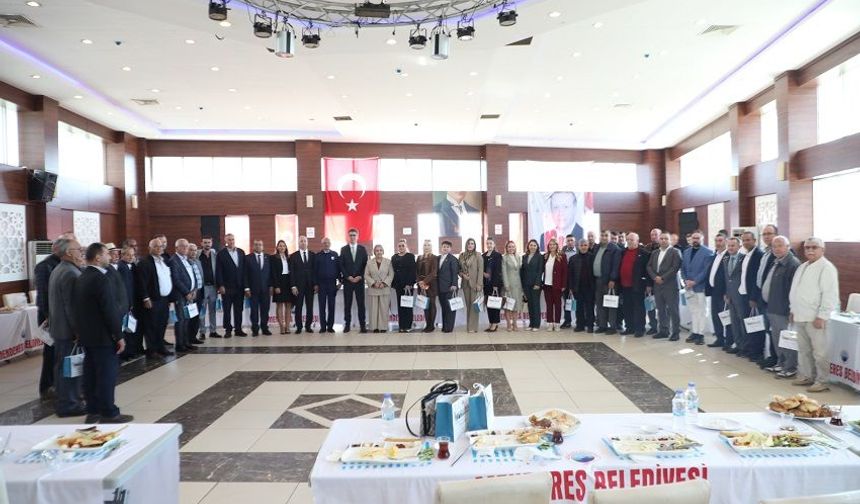 Menderes’te Muhtarlar Günü Kutlandı