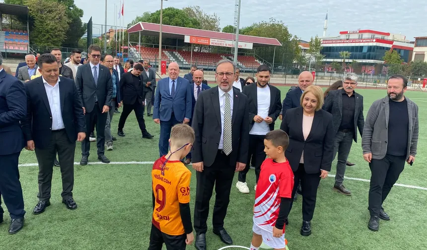 Kasapoğlu Menderes'teki yatırımları inceledi