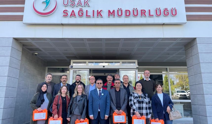 Uşak’ta muhtarlara ilk yardım farkındalık eğitimi