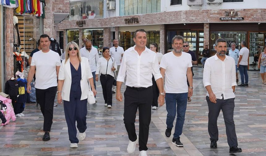 İdris Akgül’den Marmaris ticaretinin canlanması için çağrı