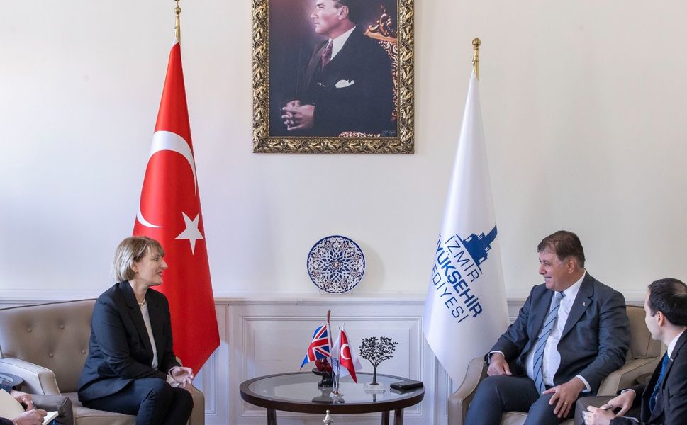 Cemil Tugay, Birleşik Krallık Türkiye Büyükelçisini Ağırladı