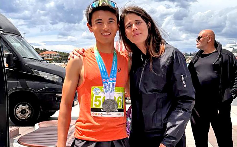 Çeşmeli sporcudan Salomon Çeşme Yarı Maratonu'nda başarı