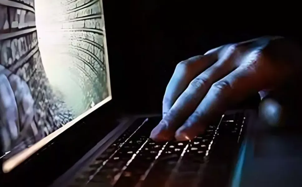 Londra'da Siber Saldırı | Savunma Bakanlığı'ndan Hassas Veriler Çalındı!