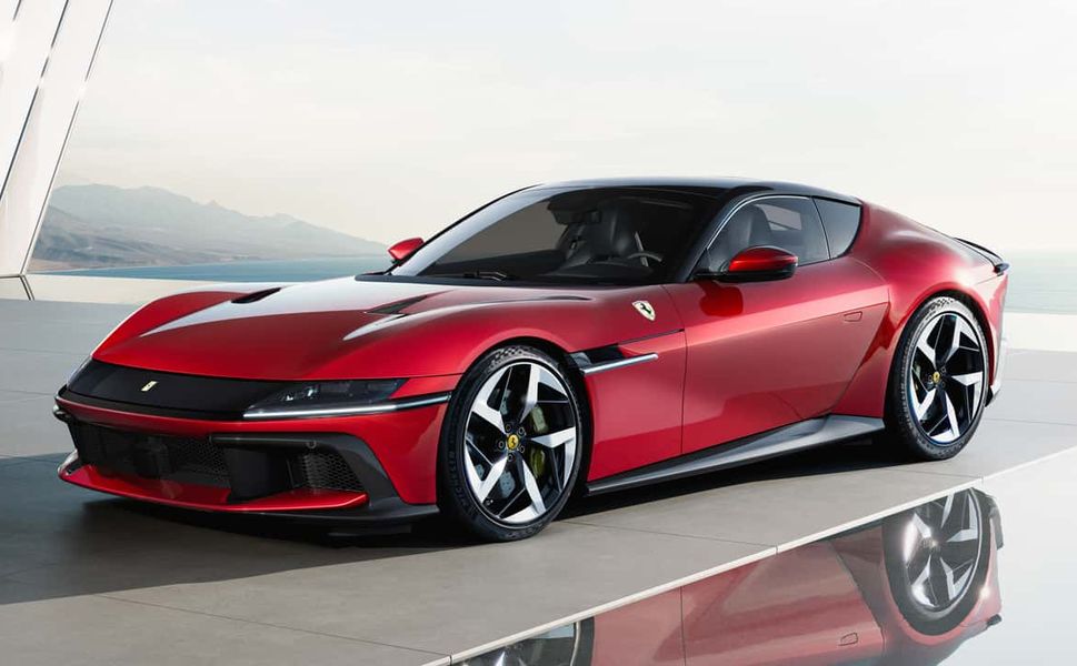 Ferrari'den Güç Canavarı: 12Cilindri Tanıtıldı!