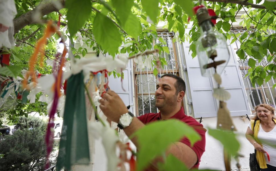 "Narlıdere'de Bahar Coşkusu | Yukarıköy'de Hıdırellez Kutlamaları"
