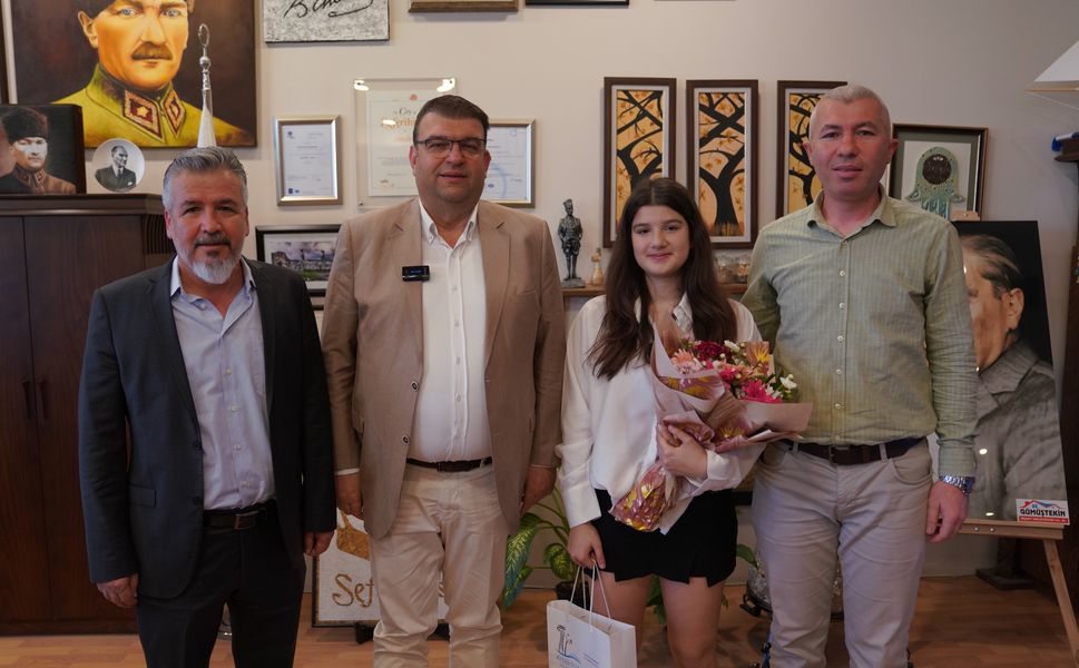 Seferihisar’da minik başkan göreve başladı