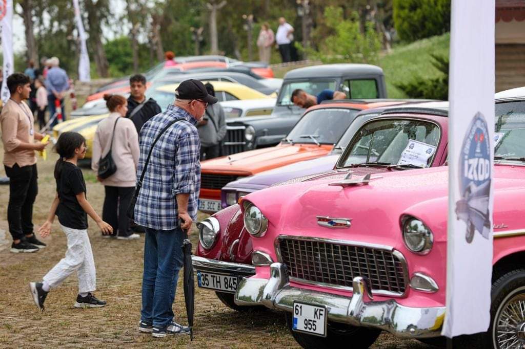 12. Klasik Otomobil Şöleni Urla'da (4)