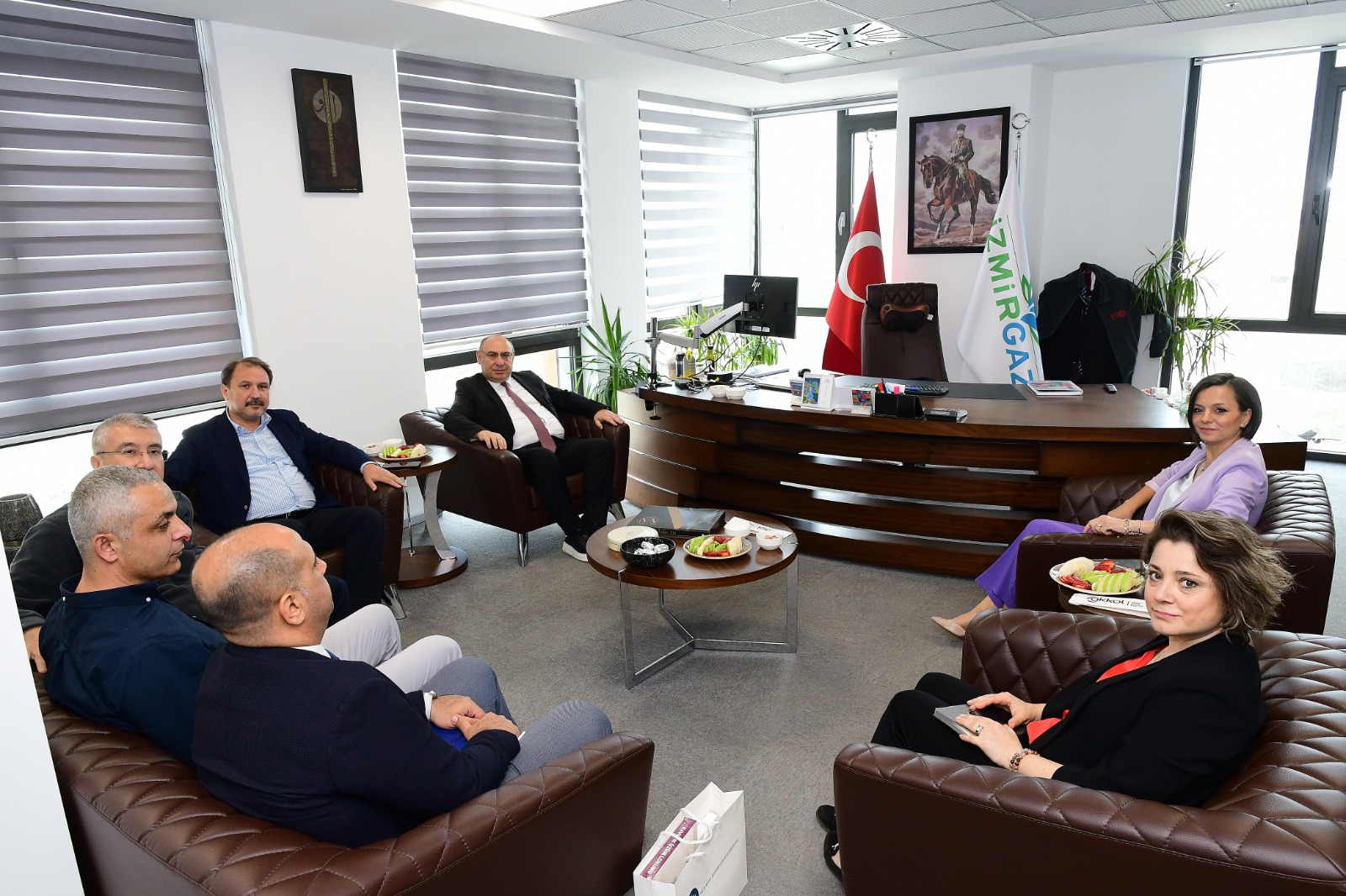Başkan Kınay’dan İzmi̇rgaz Ziyareti (1)