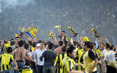 Fenerbahçe Yanlış Kutlama Fake